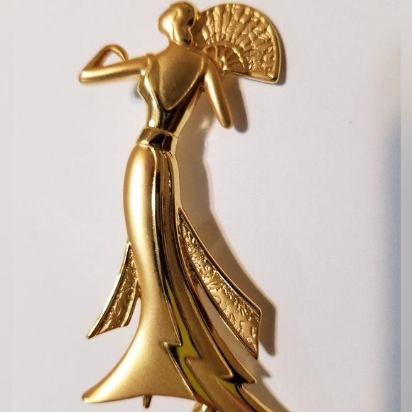 JJ Jewelry - Golden Lady Brooch